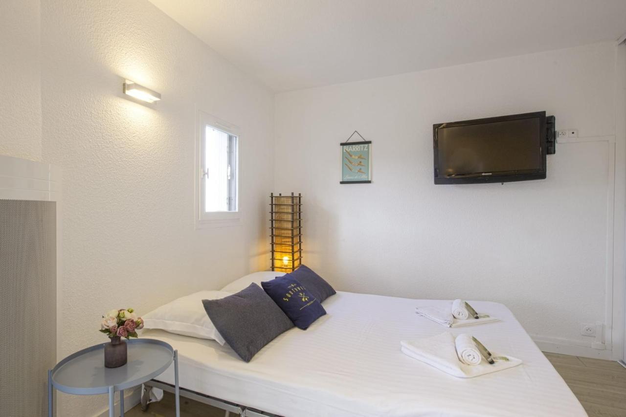 Studio Des Falaises - Welkeys Anglet Bagian luar foto
